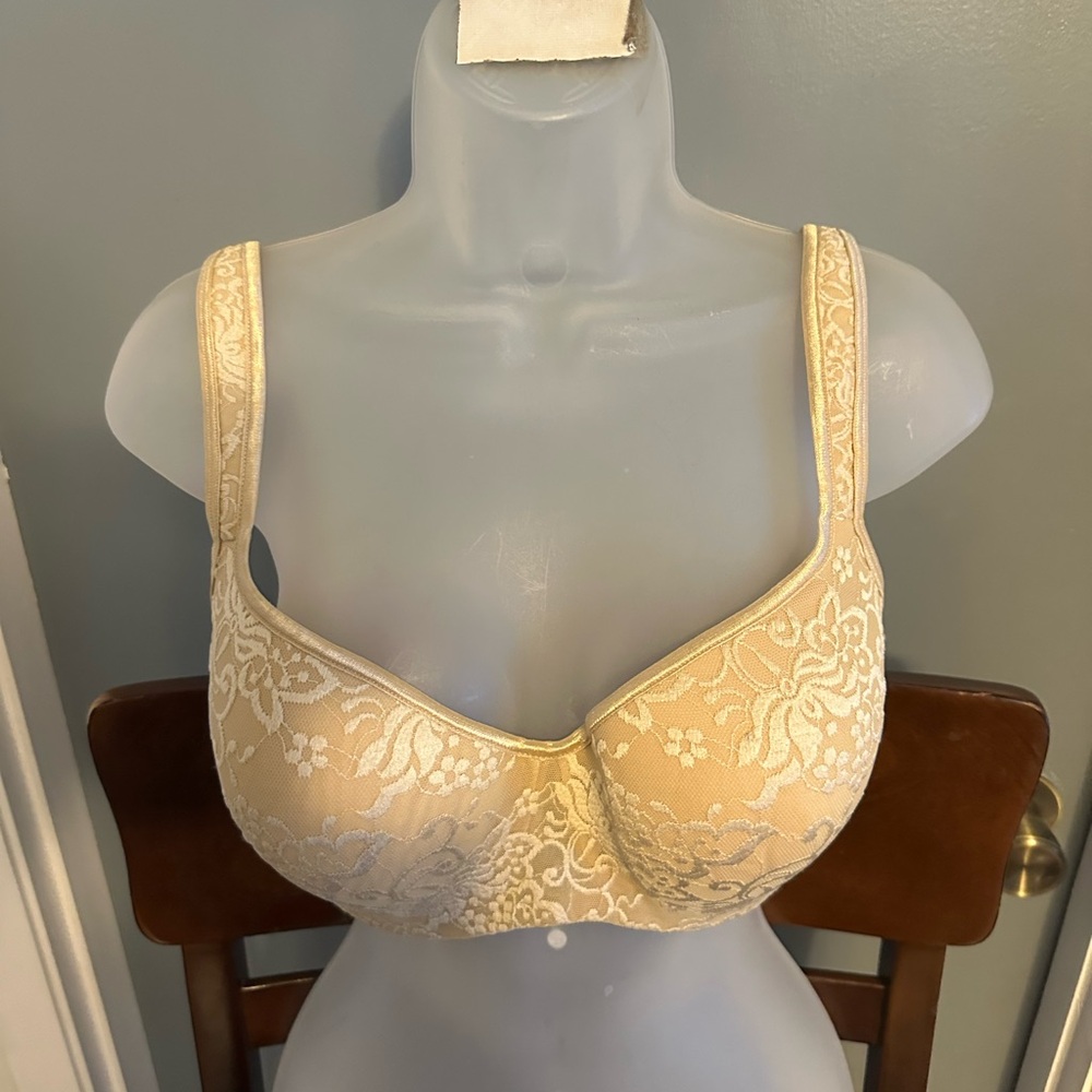 Cacique Lace Underwire Bra - Cream